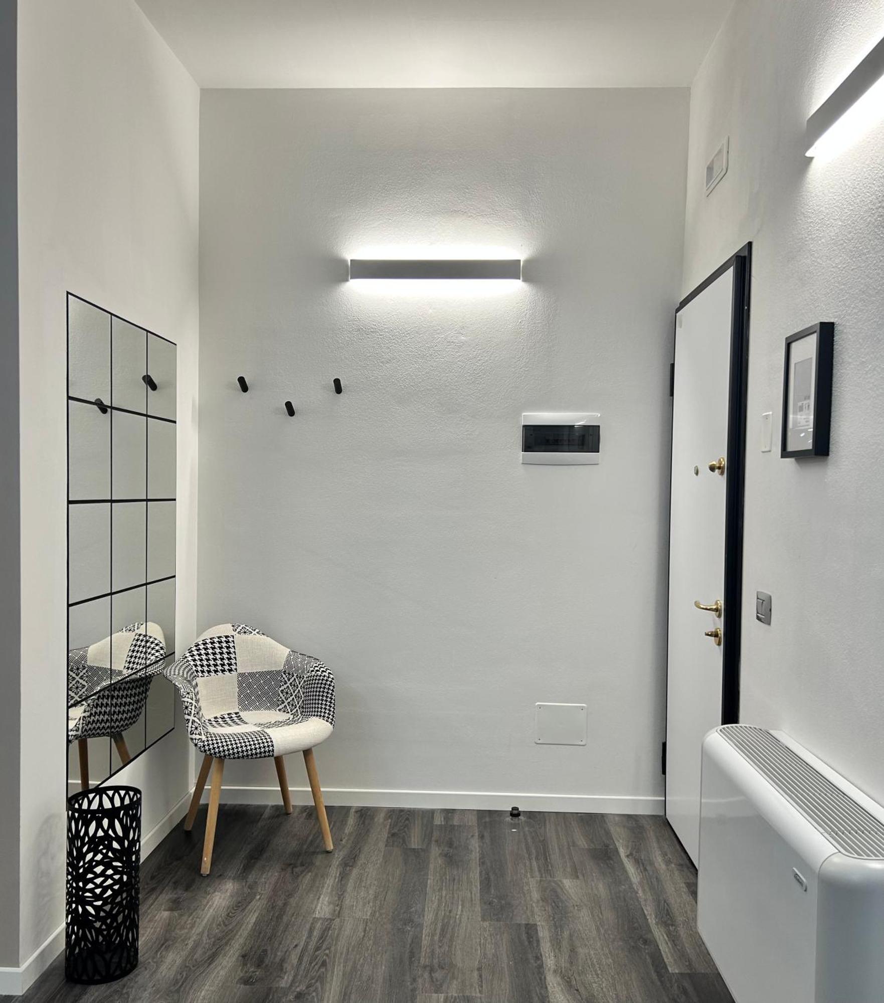 Tezone Seven Apartments Верона Номер фото