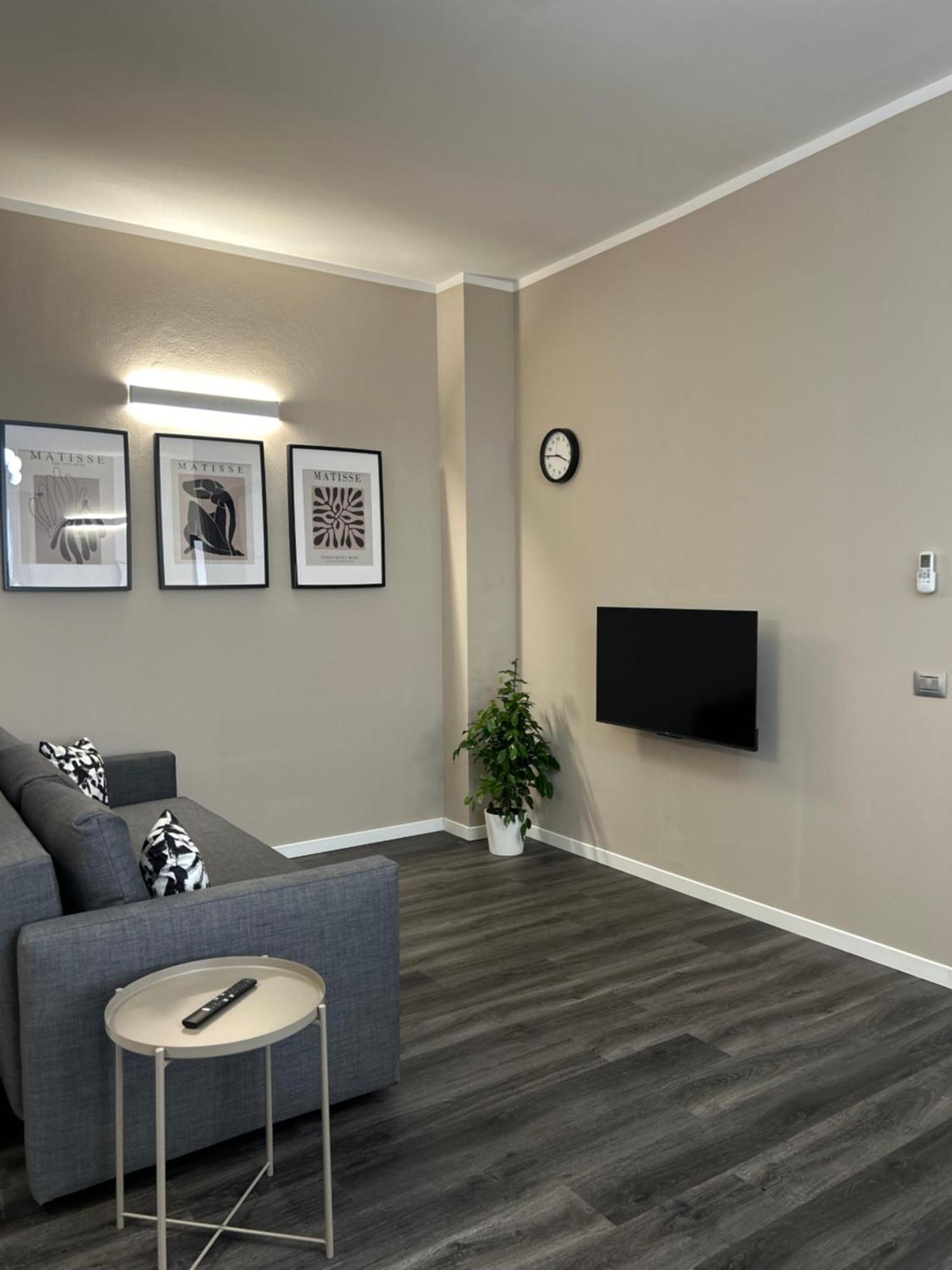 Tezone Seven Apartments Верона Номер фото